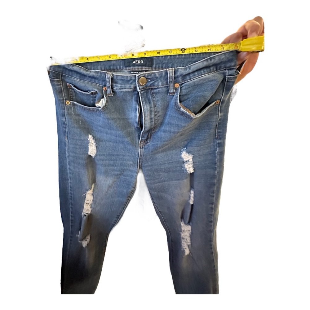 Size 14 Aeropostale High-Rise Curvy Jegging